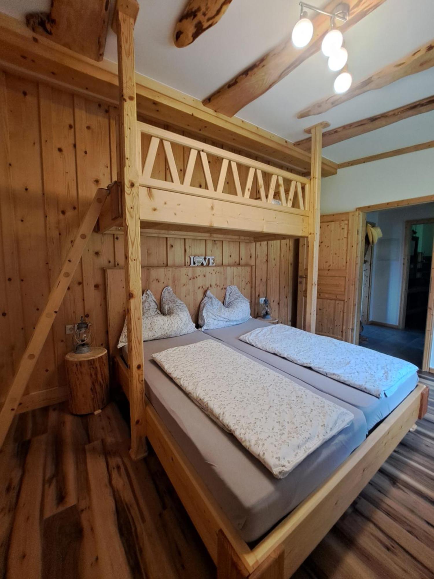 Erlebnisbauernhof Gutschi Ranch Kamp Δωμάτιο φωτογραφία